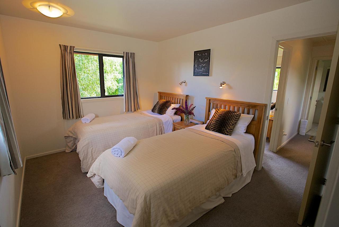 Crescent House Villa Wanaka Exterior photo